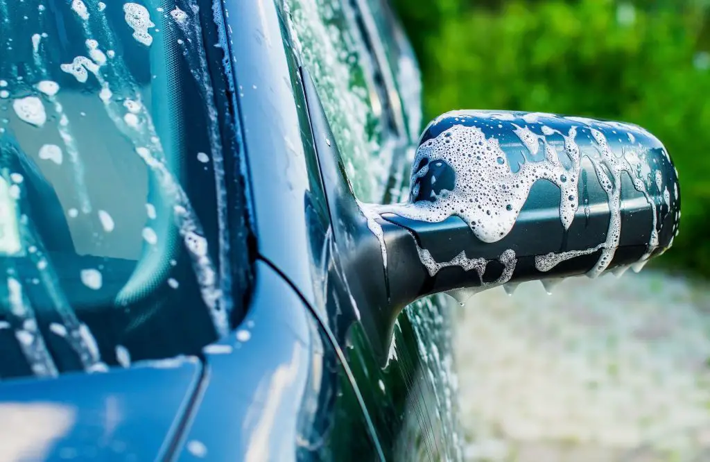 13 Essential Car Maintenance Tips for Canadian Drivers