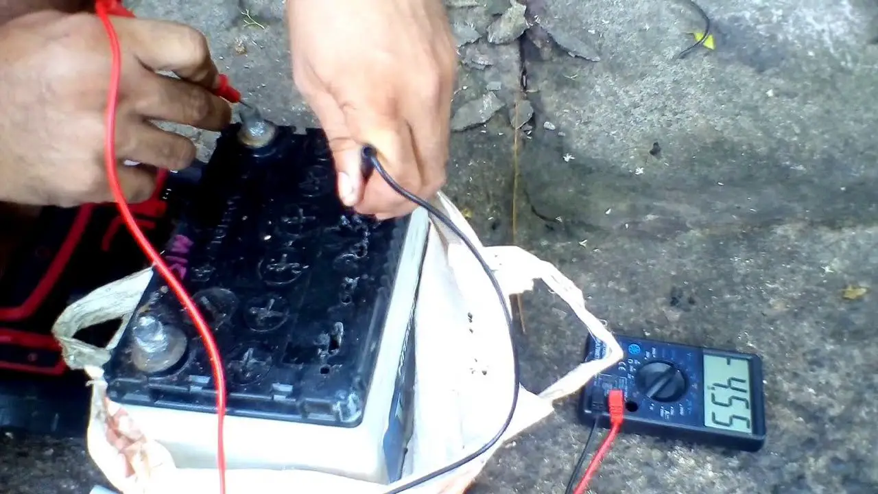 A quick way to find a dead cell in Car battery