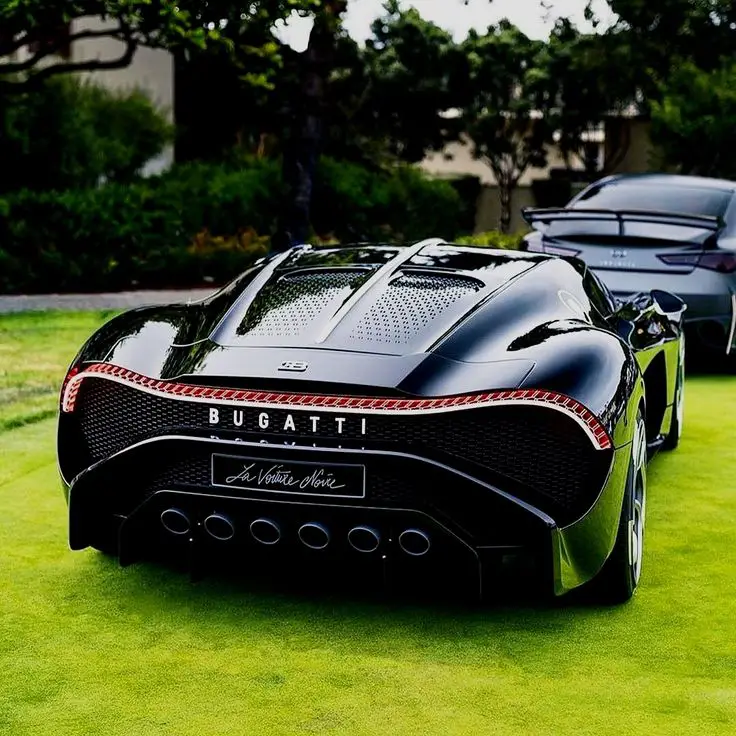 Amazing brand new Bugatti La Voiture Noire...