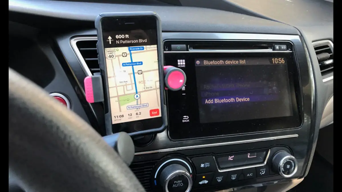 Connected cars: How syncing your phone to vehicles could put your data ...