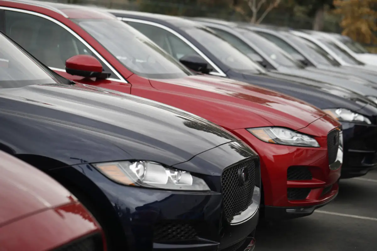 Edmunds: What are your options at the end of a car lease?