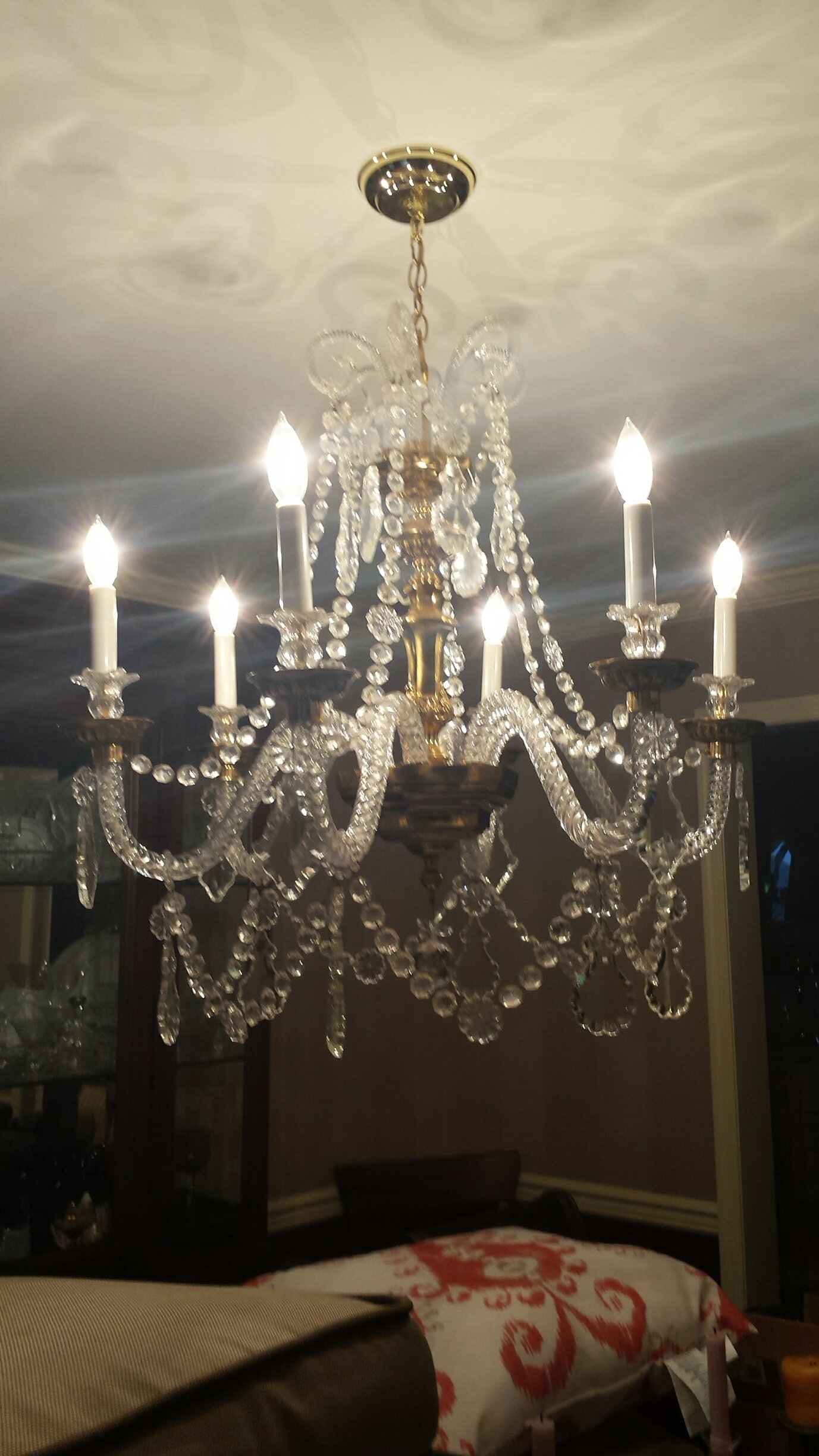 How can I find out what my crystal chandelier is worth I ...