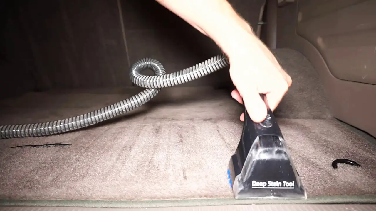 How To COMPLETELY Clean Your Entire Car