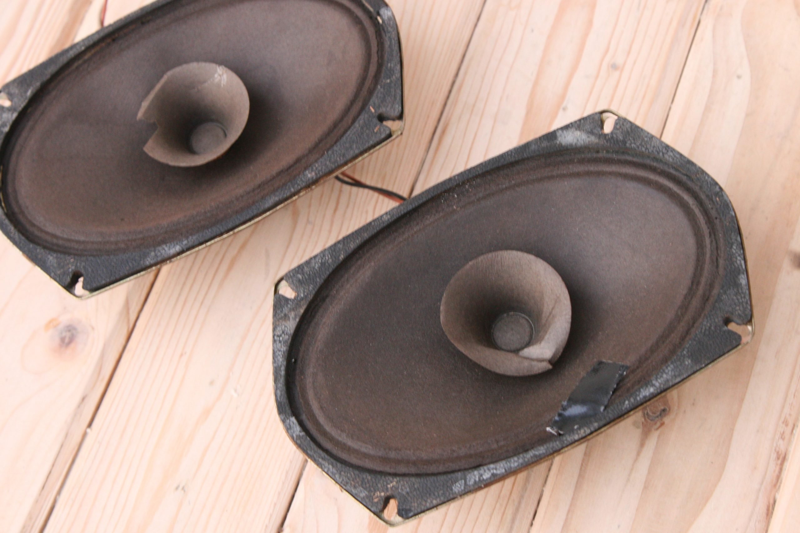 How to Fix a Hole in a Car Audio Speaker (with Pictures ...