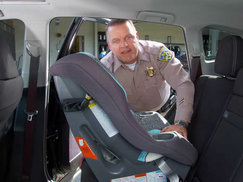 How to install a convertible car seat: Rear