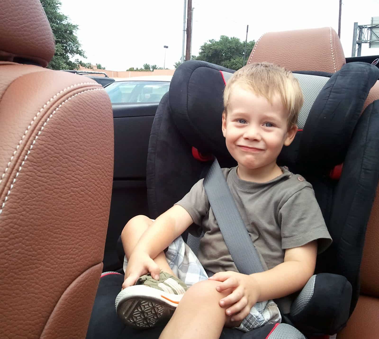 New state law will mandate booster seats for kids up to 8 years old ...