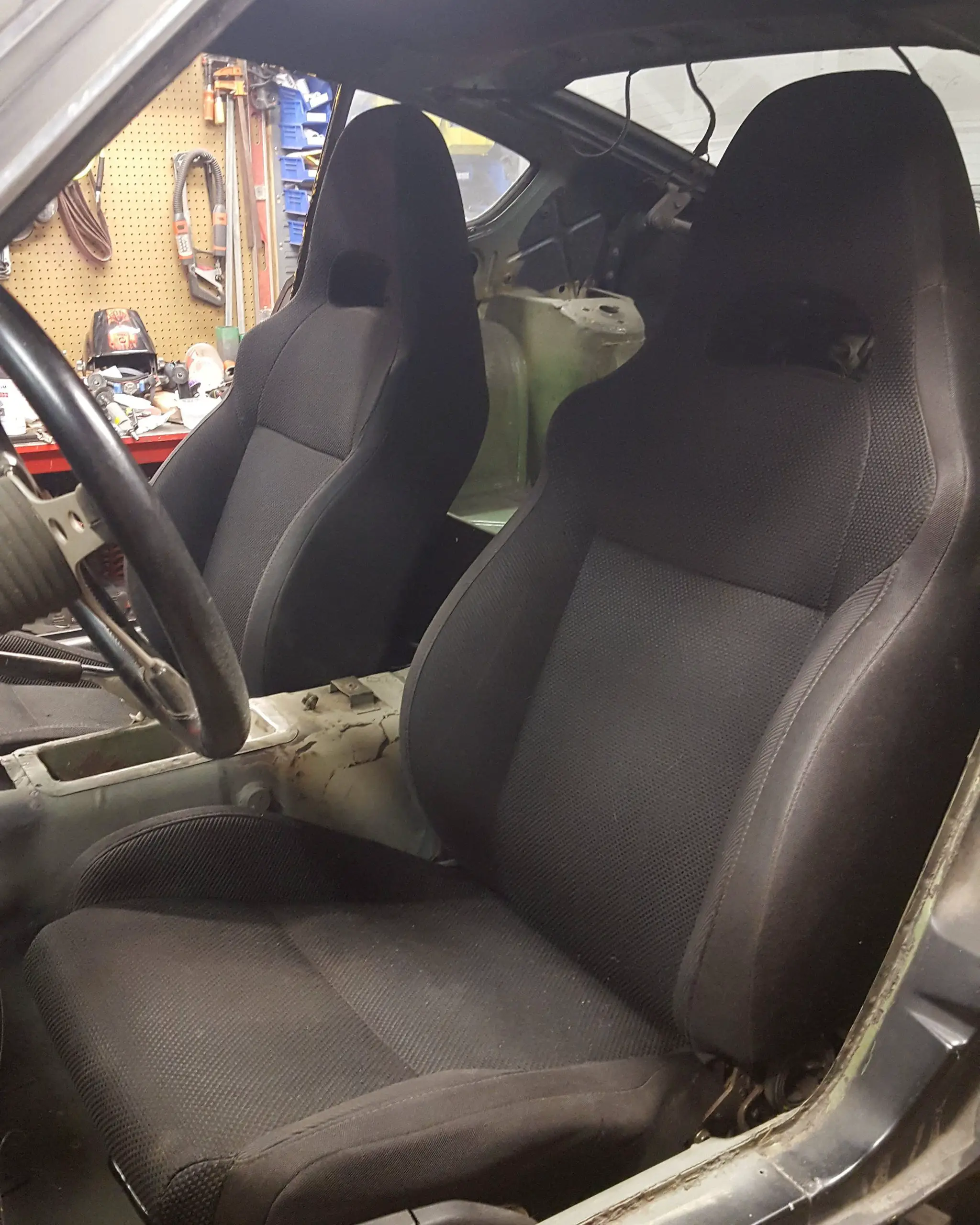Seat and Seat Belt Upgrade For Street Car