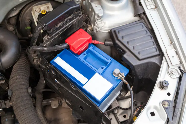 Tips to Install a New Battery in Car Â· Carfit