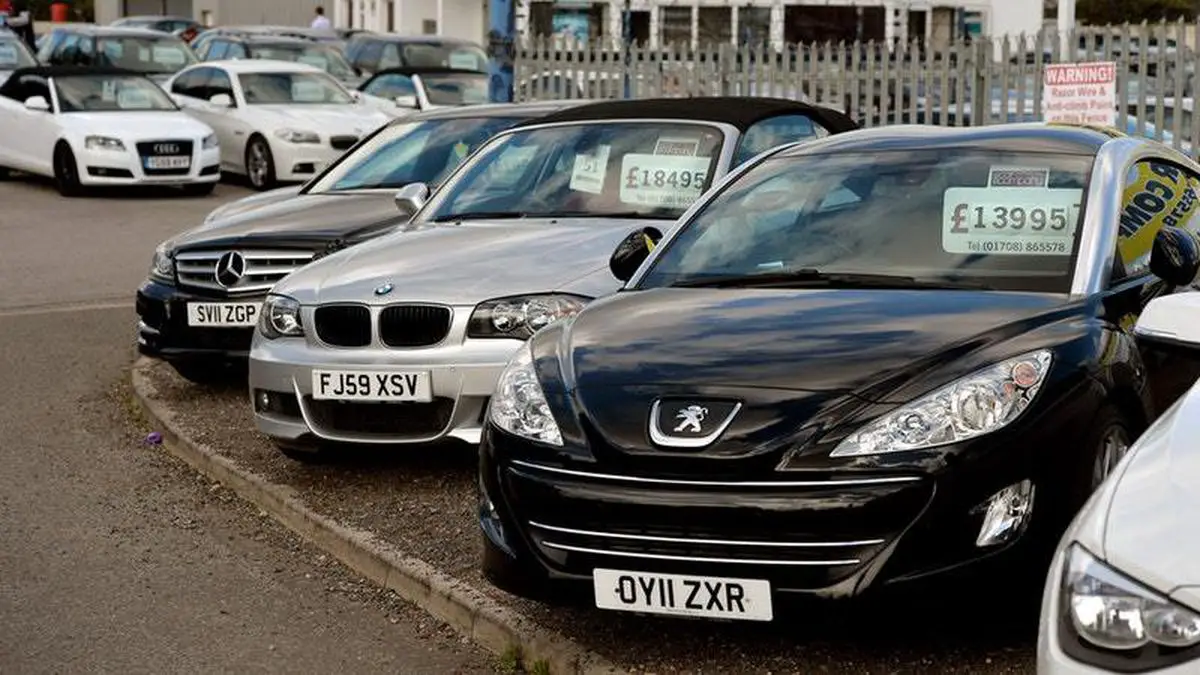 Used car sales in the UK fall again for Q3
