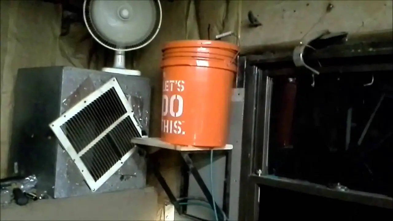 using waste motor oil, with a wood stove pt1 in HD