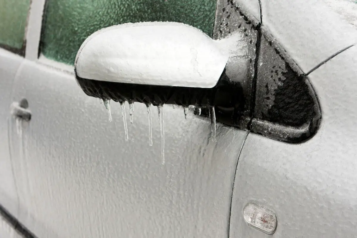 When Is It Too Cold to Wash Your Car? Avoid Frozen Windows and Doors