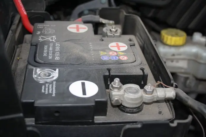 Which Car Battery Terminal Should We Connect First?